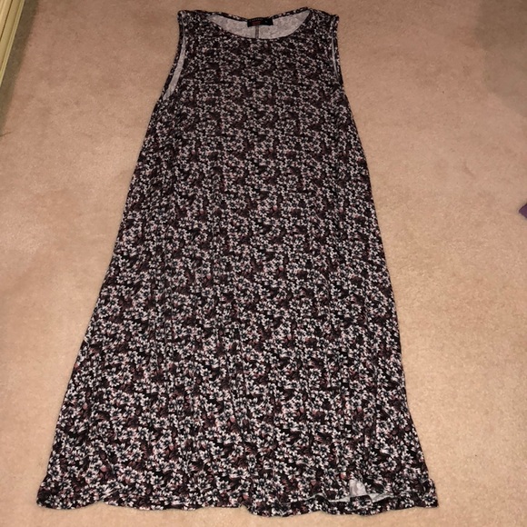 castro Dresses & Skirts - Floral Midi Shift Dress